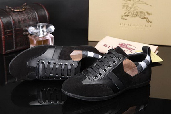 Burberry Fashion Men Sneakers--051